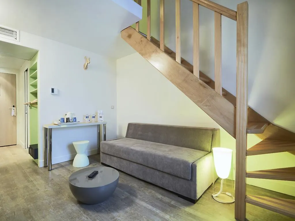 Kyriad 18 - Porte De Clignancourt - Montmartre Hotell 3*